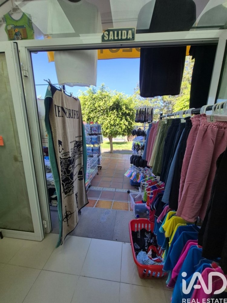 Commercial property in Adeje, Tenerife, Spain 73 sq.m. No. 199533