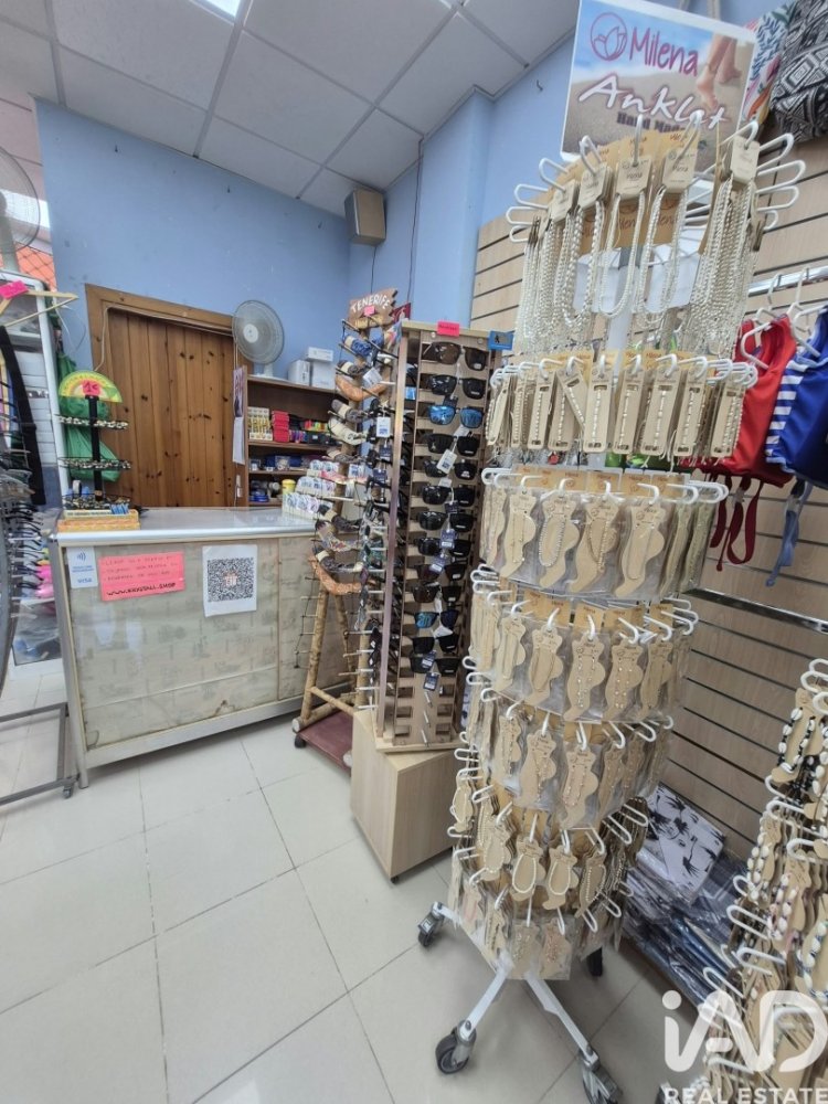 Commercial property in Adeje, Tenerife, Spain 73 sq.m. No. 199533