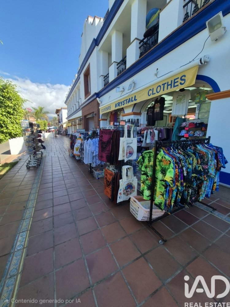 Commercial property in Adeje, Tenerife, Spain 73 sq.m. No. 199533