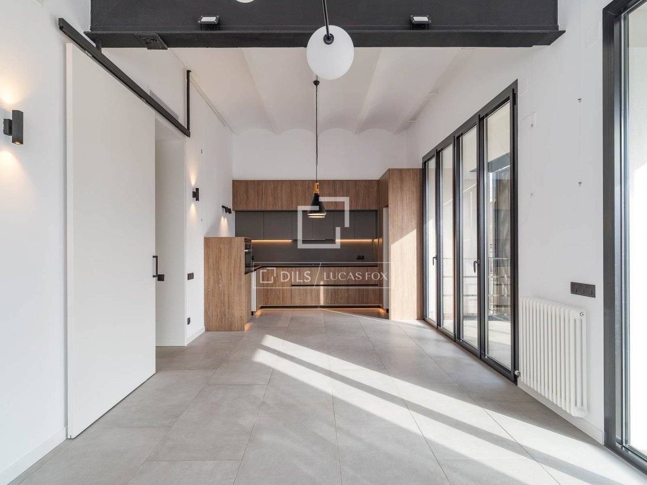 Wohnung in Barcelona, Spanien 2 Schlafzimmer, 85 m2 Nr. 192655
