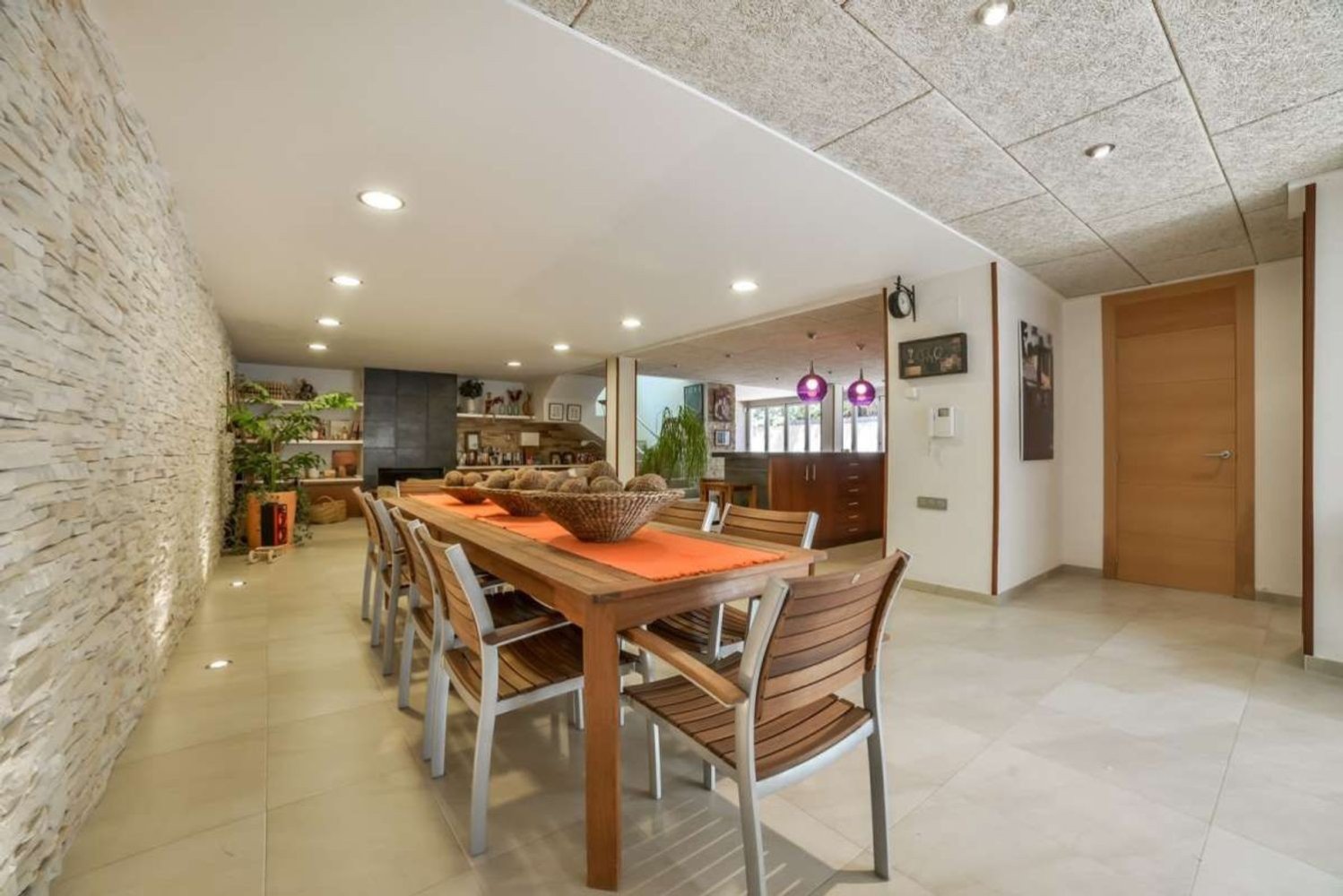 Villa en Benidorm, Alicante, España 6 dormitorios, 600 m2 No. 197076