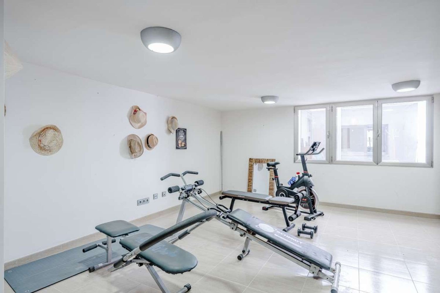 Villa en Benidorm, Alicante, España 6 dormitorios, 600 m2 No. 197076