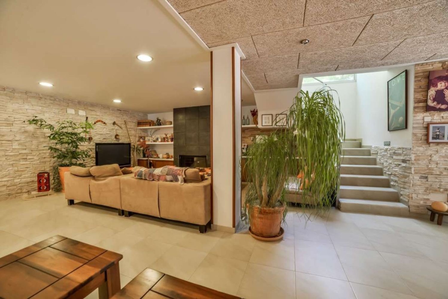 Villa en Benidorm, Alicante, España 6 dormitorios, 600 m2 No. 197076