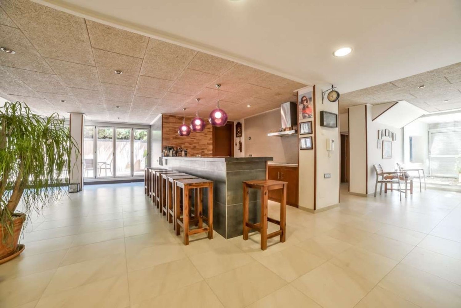 Villa en Benidorm, Alicante, España 6 dormitorios, 600 m2 No. 197076
