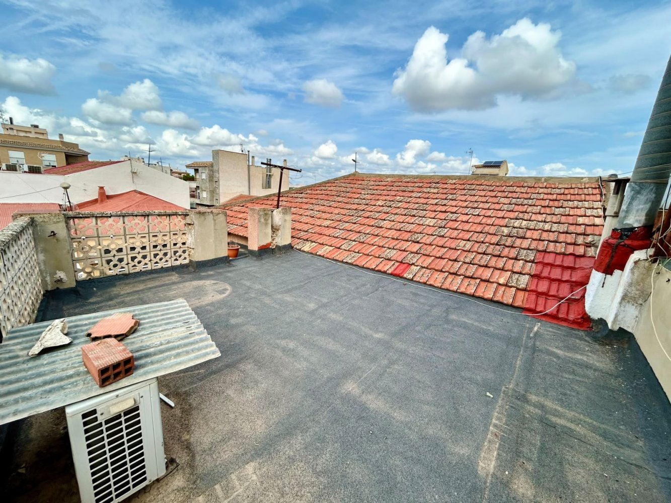 Radhus i Algorfa, Alicante, Spanien 3 sovrum, 215 kvm. Nr. 198438