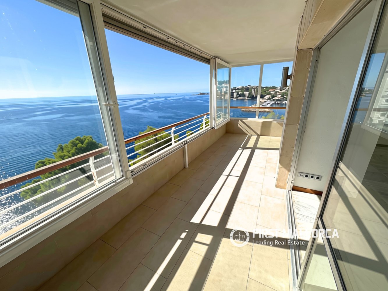 Apartment in Palma de Majorca, Mallorca, Spain 4 bedrooms, 143 sq.m. No. 197925