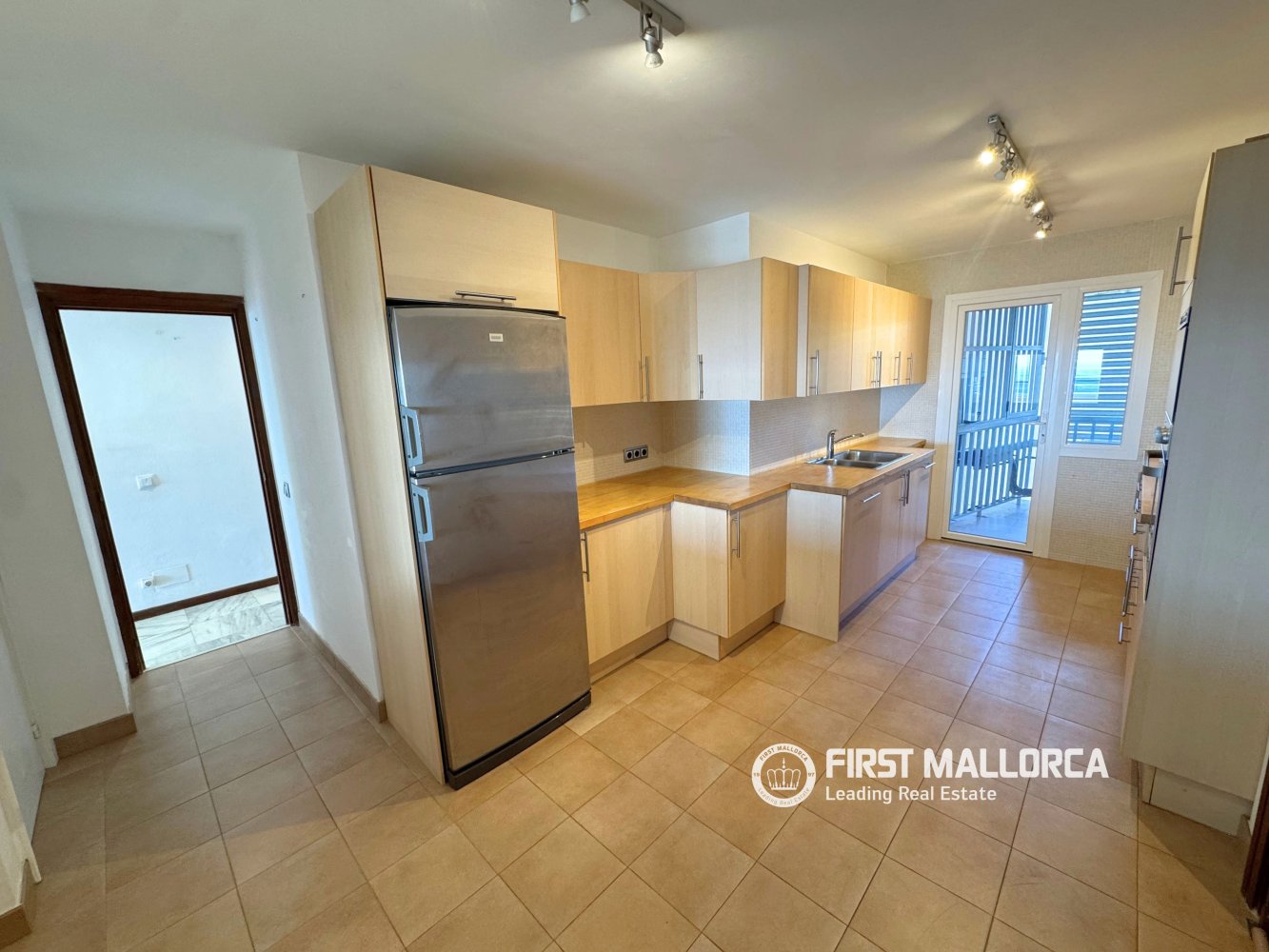 Apartment in Palma de Majorca, Mallorca, Spain 4 bedrooms, 143 sq.m. No. 197925