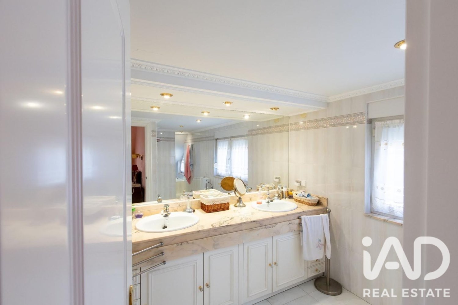House in Santovenia de la Valdoncina, Leon, Spanien 5 Schlafzimmer, 816 m2 Nr. 197823