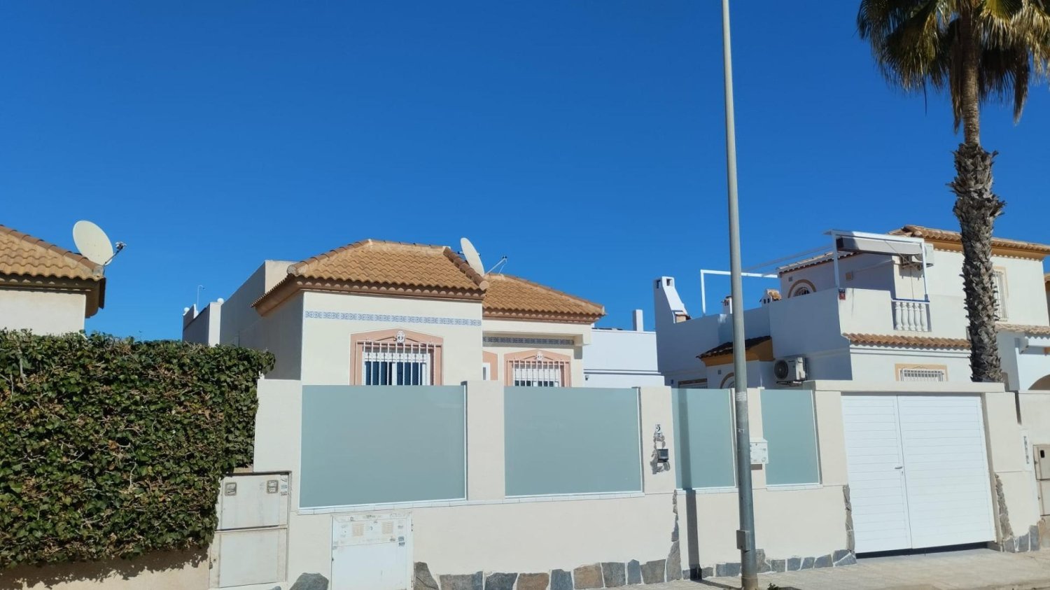 Villa in Torrevieja, Alicante, Spain 2 bedrooms, 51 sq.m. No. 199116