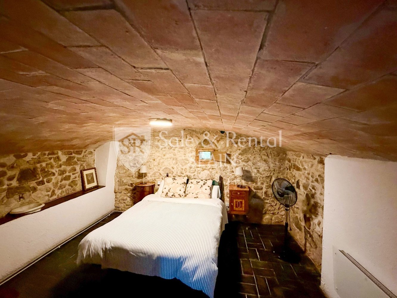 Māja Girona, Spānijā 7 istabas, 615 m2 Nr. 166447