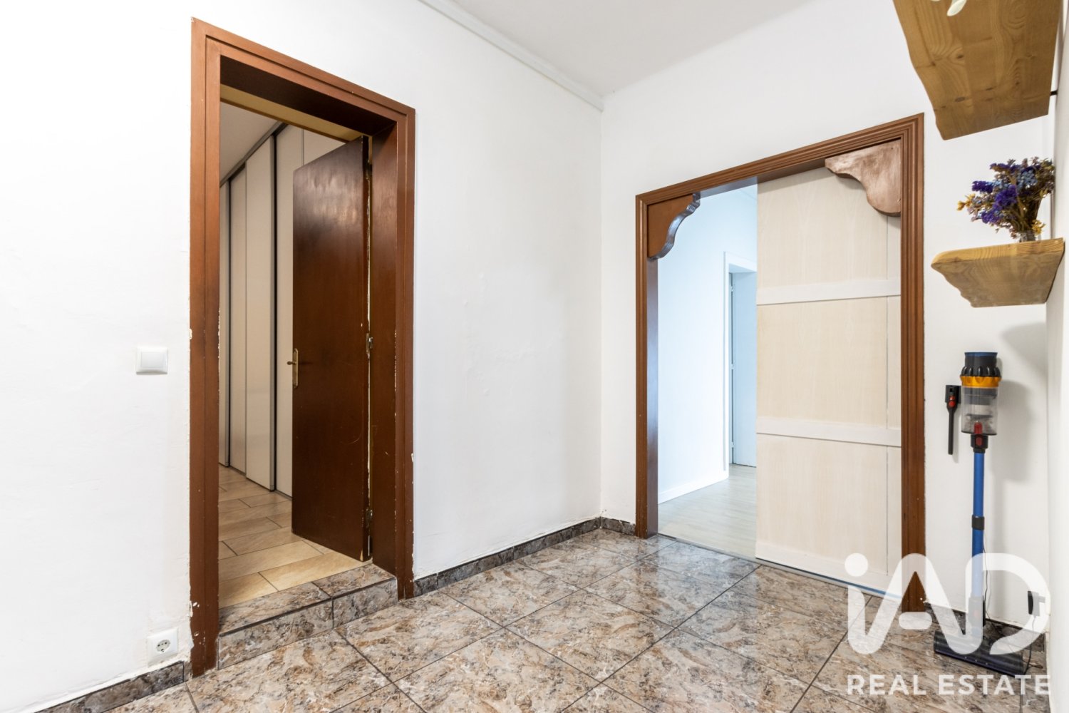 Rindu māja Parets del Vallès, Barcelona, Spānijā 6 istabas, 402 m2 Nr. 197717