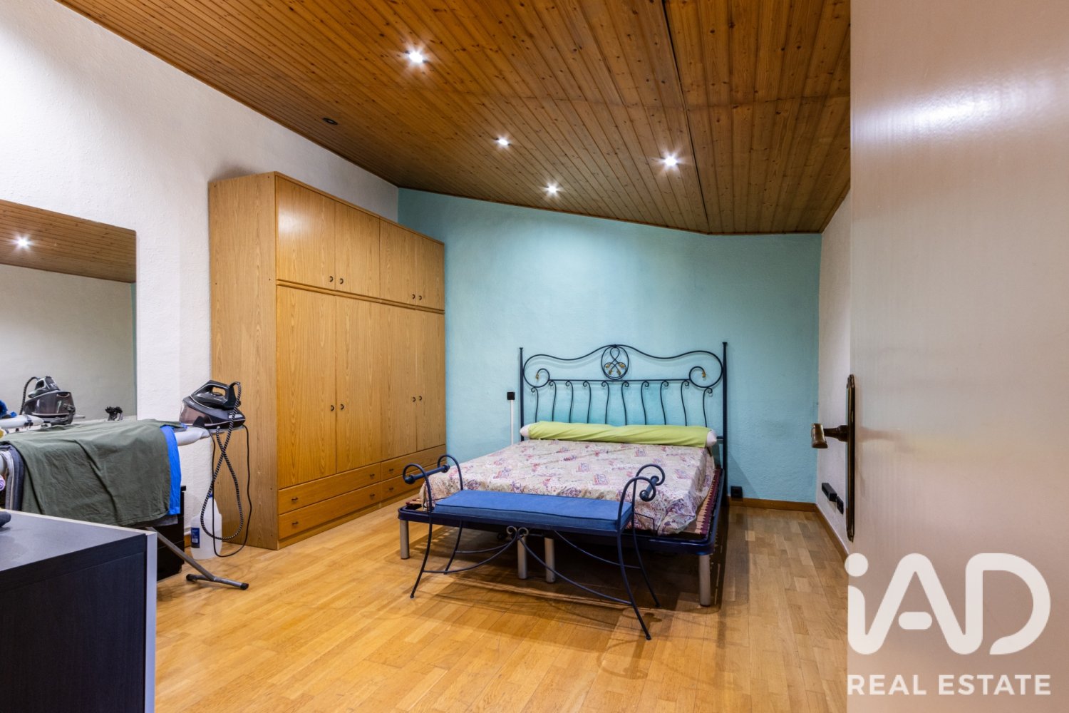 Rindu māja Parets del Vallès, Barcelona, Spānijā 6 istabas, 402 m2 Nr. 197717