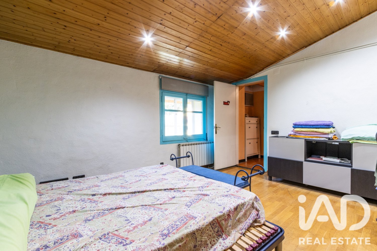 Rindu māja Parets del Vallès, Barcelona, Spānijā 6 istabas, 402 m2 Nr. 197717