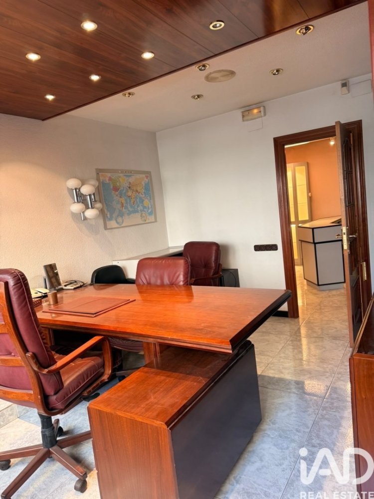Commercial property in Leon, Spain 71 sq.m. No. 199512