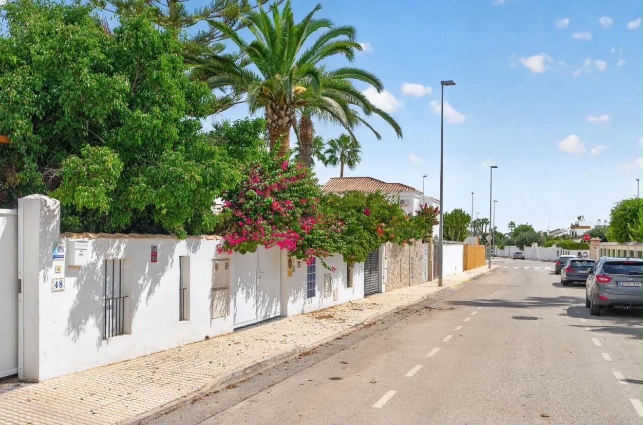 Huoneisto Pilar de la Horadada, Alicante, Espanja 2 makuuhuonetta, 74 m2 No. 198505