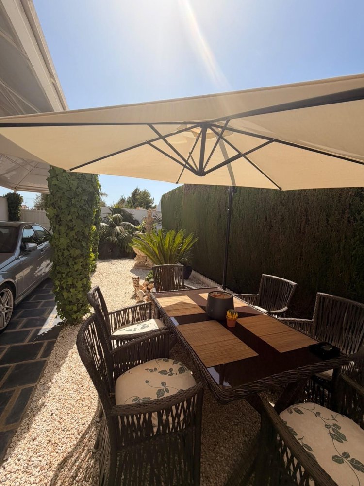 Huoneisto Pilar de la Horadada, Alicante, Espanja 2 makuuhuonetta, 74 m2 No. 198505