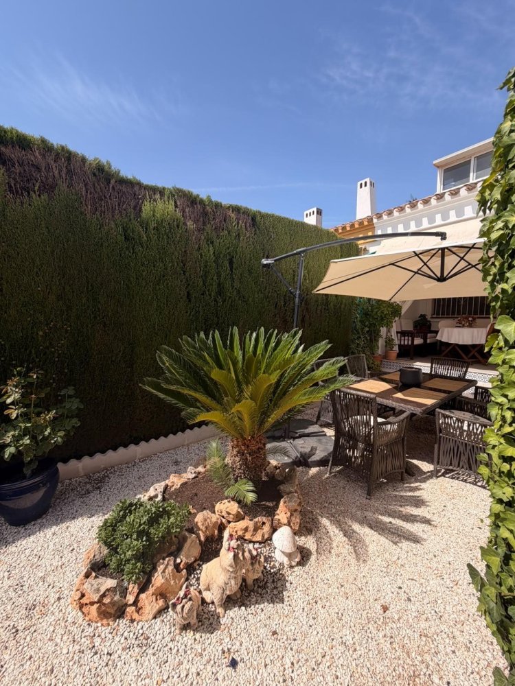 Huoneisto Pilar de la Horadada, Alicante, Espanja 2 makuuhuonetta, 74 m2 No. 198505