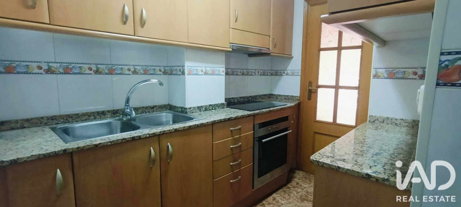 Apartment in Mataro, Barcelona, Spain 3 bedrooms, 65 sq.m. No. 187586