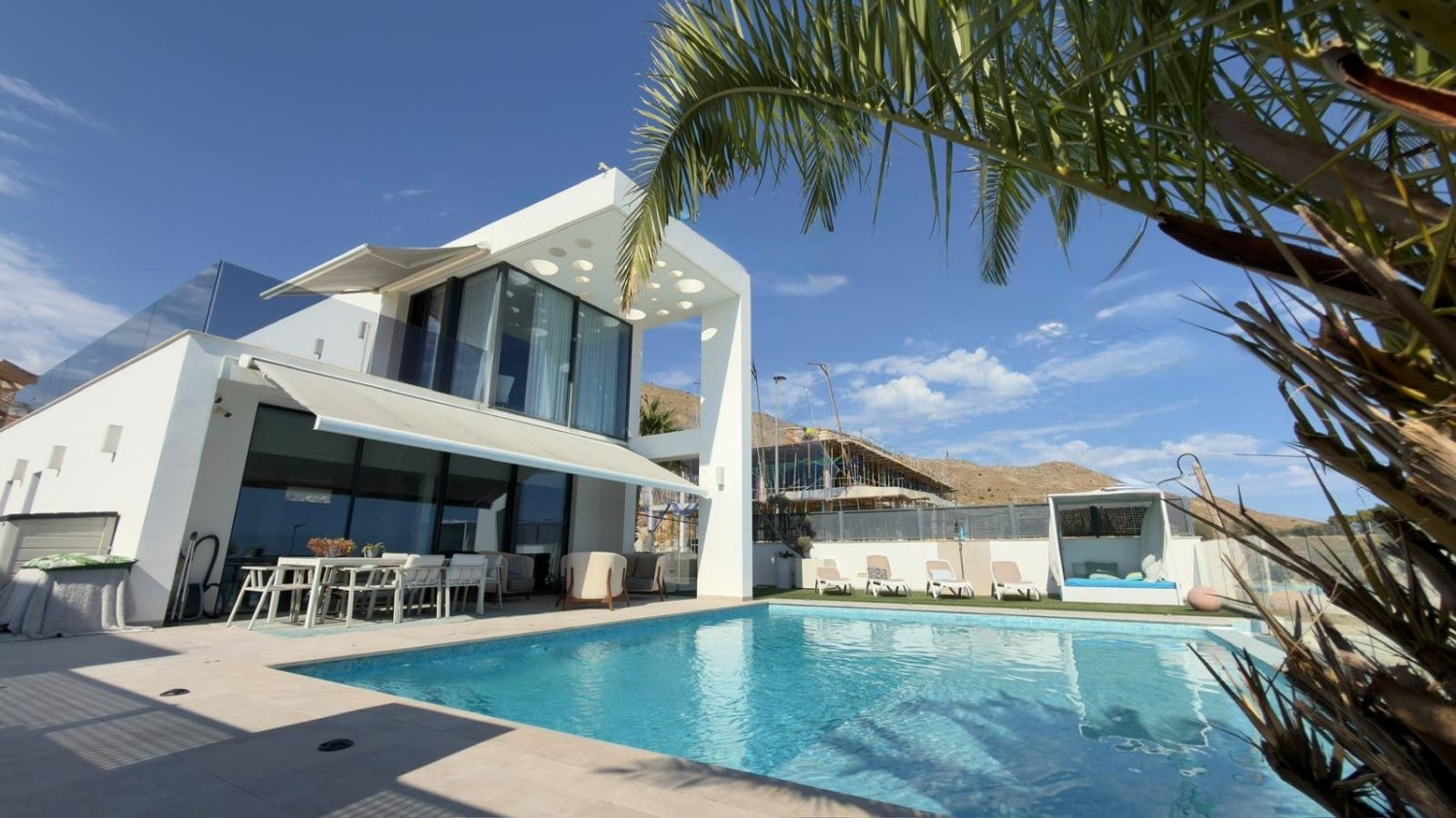 Villa in Finestrat, Alicante, Spain 324 sq.m. No. 199013
