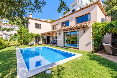 Willa w Sitges, Barcelona, Hiszpania 5 sypialni, 261 mkw. nr 199874
