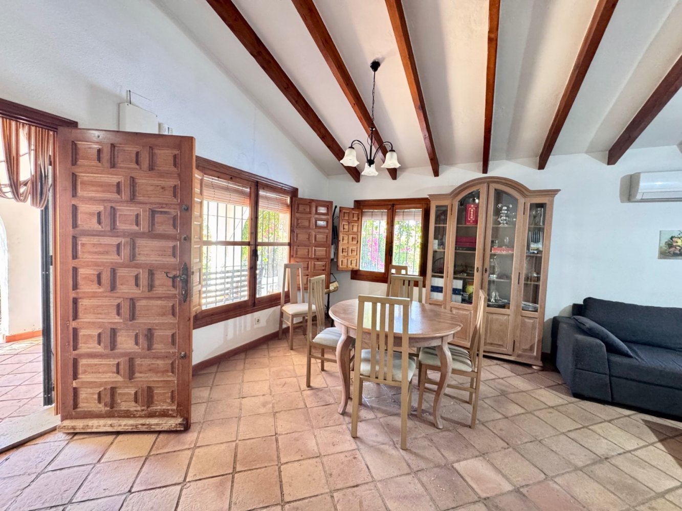 Villa à Alicante, Espagne 4 chambres, 133 m2 No. 189615