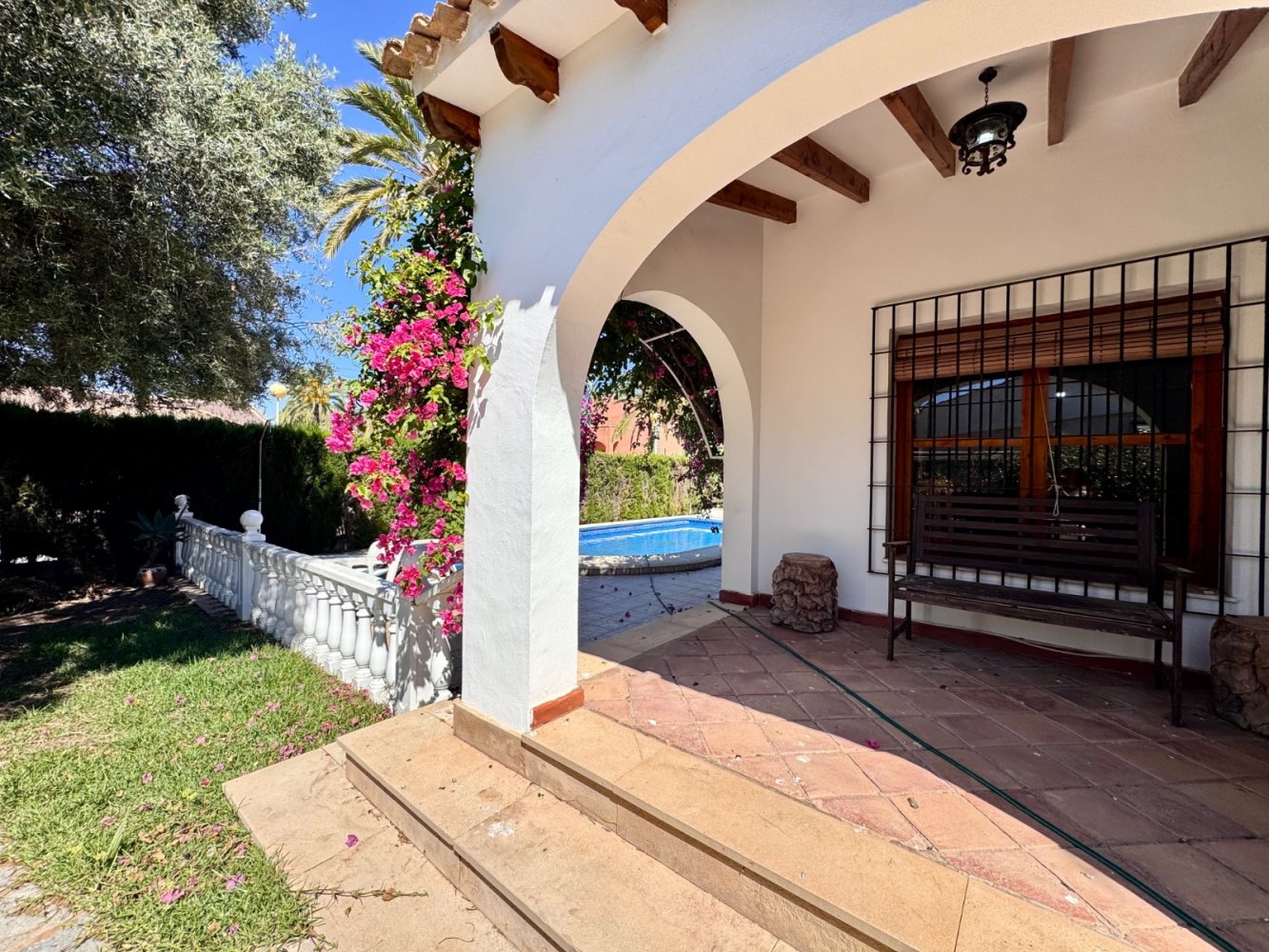 Villa à Alicante, Espagne 4 chambres, 133 m2 No. 189615