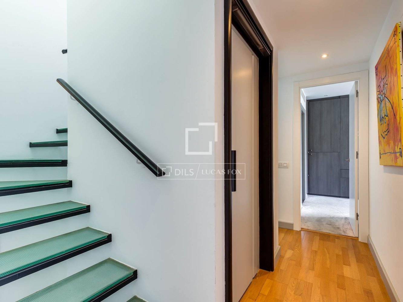 Villa a Barcelona, Spagna 4 camere da letto, 326 mq. N° 197108