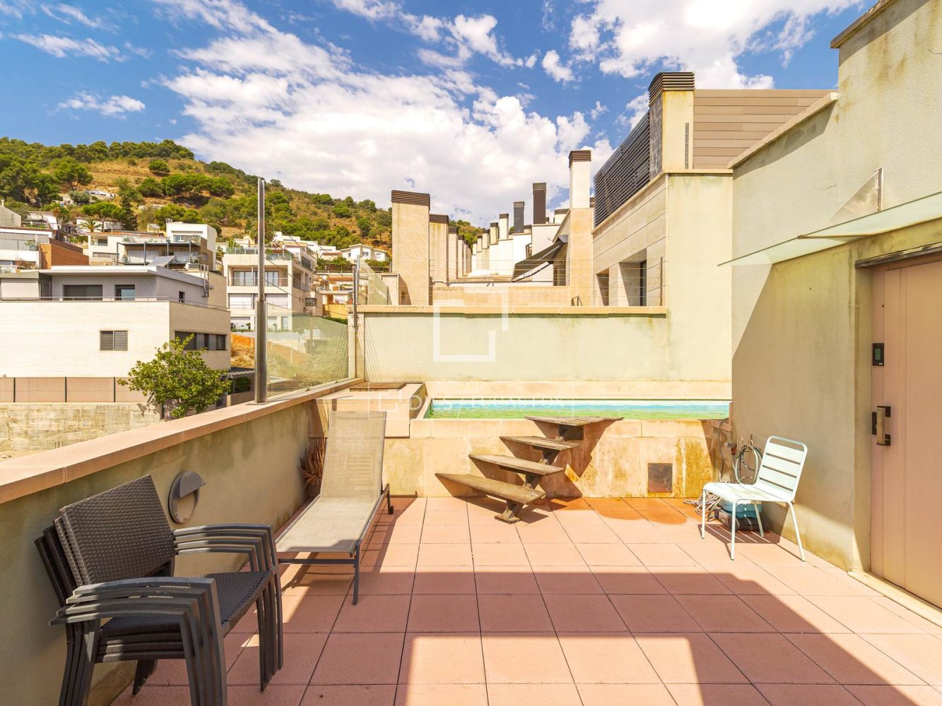 Villa a Barcelona, Spagna 4 camere da letto, 326 mq. N° 197108