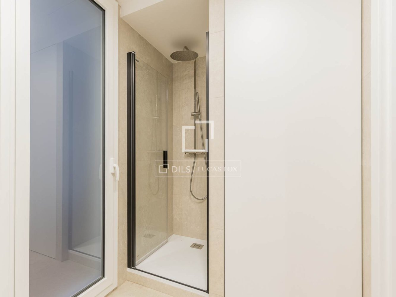 Квартира в Барселона, Испания 3 спальни, 150м2 №150534