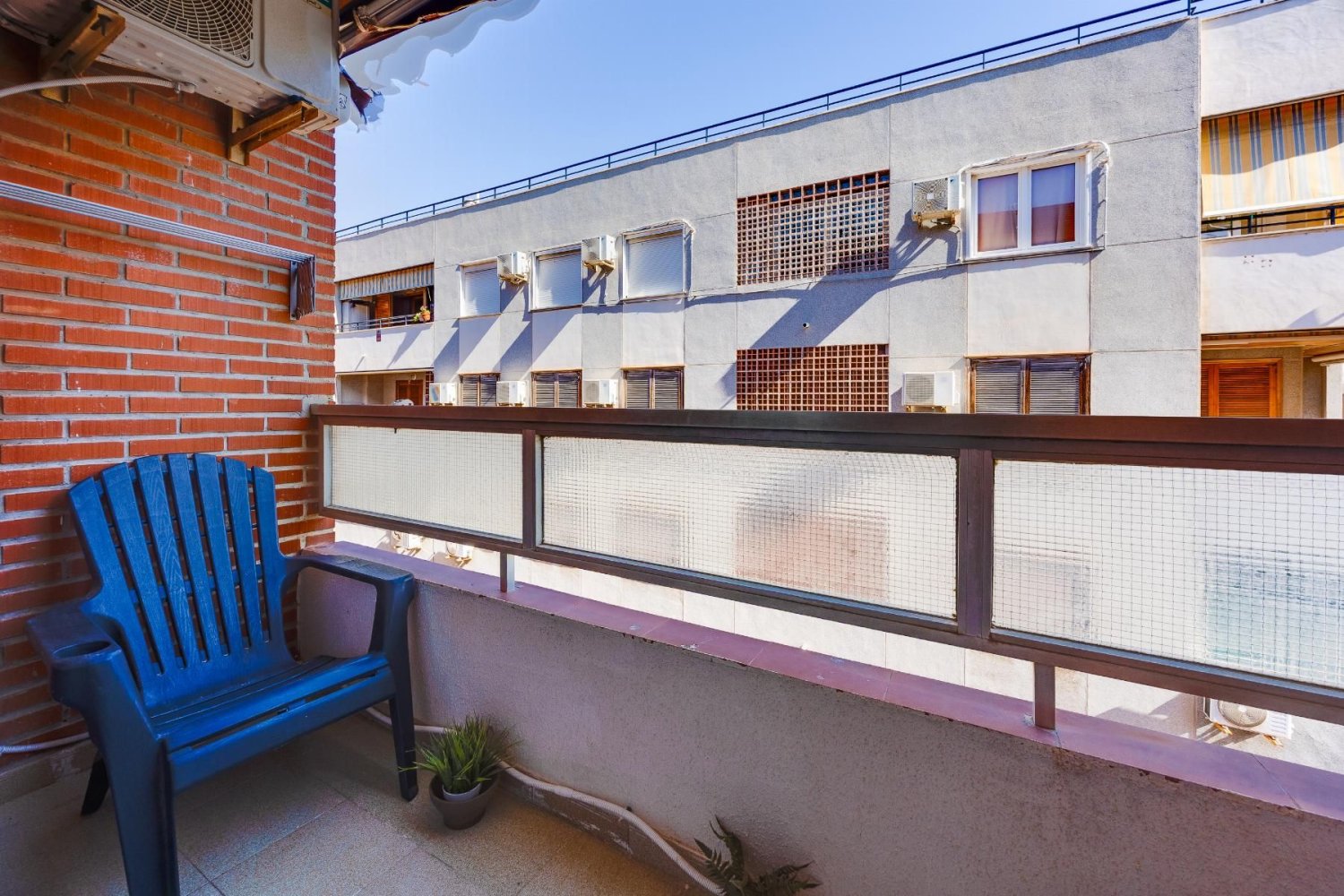 Apartment in Torrevieja, Alicante, Spain 70 sq.m. No. 197904
