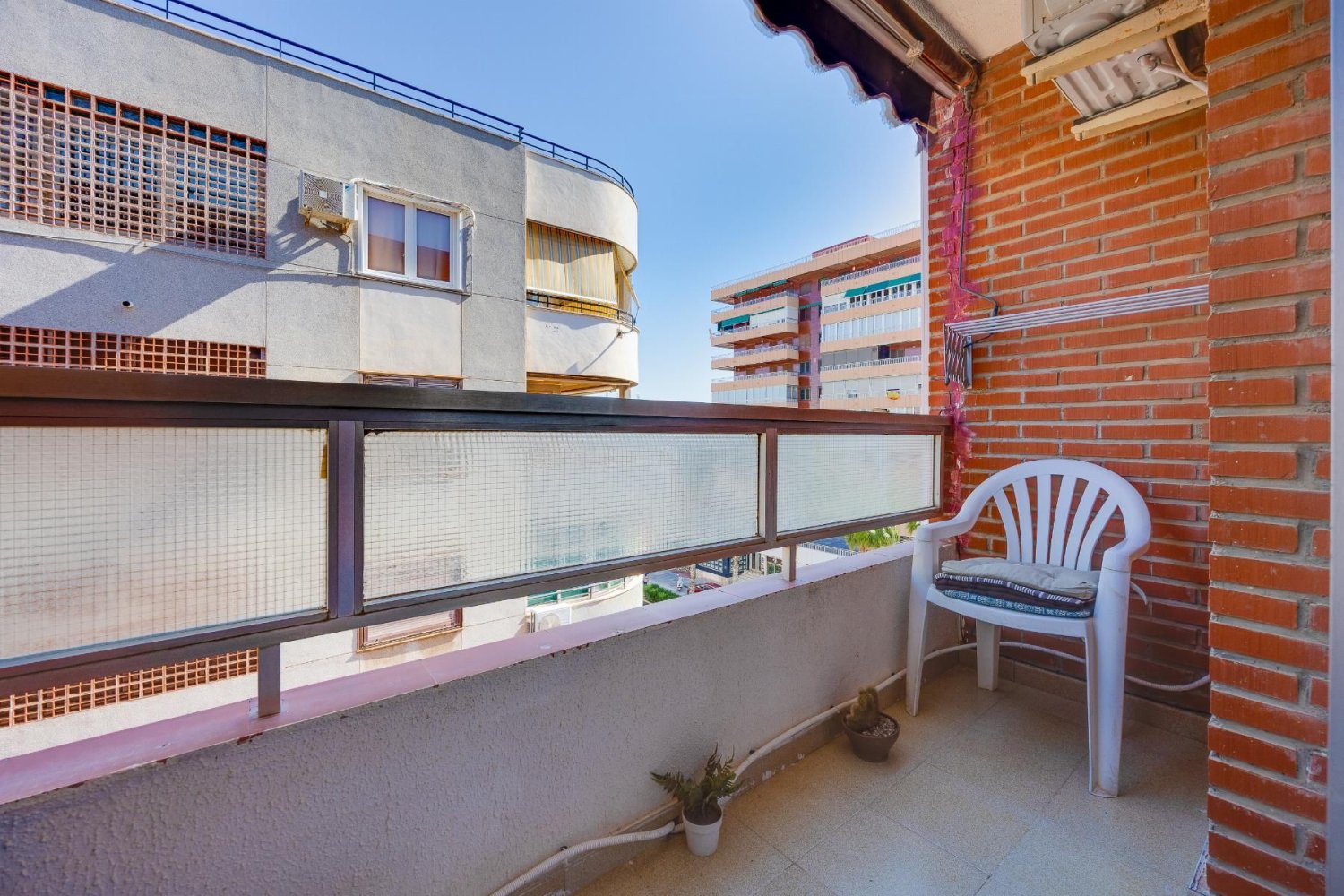 Apartment in Torrevieja, Alicante, Spain 70 sq.m. No. 197904
