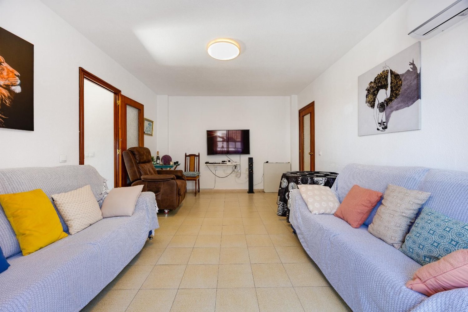 Apartment in Torrevieja, Alicante, Spain 70 sq.m. No. 197904