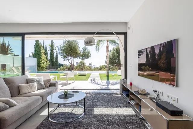 Villa en Benidorm, Alicante, España 3 dormitorios, 328 m2 No. 197077