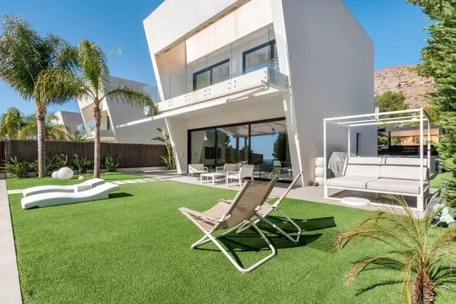 Villa en Benidorm, Alicante, España 3 dormitorios, 328 m2 No. 197077