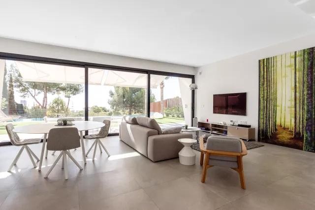 Villa en Benidorm, Alicante, España 3 dormitorios, 328 m2 No. 197077