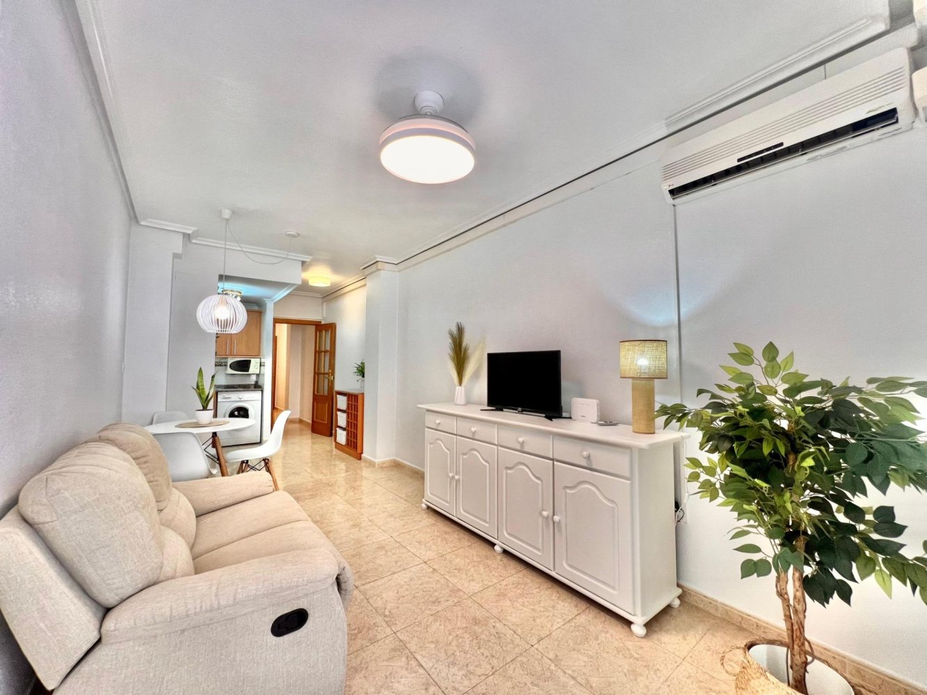Apartament w Torrevieja, Alicante, Hiszpania 2 sypialnie, 88 mkw. nr 198154