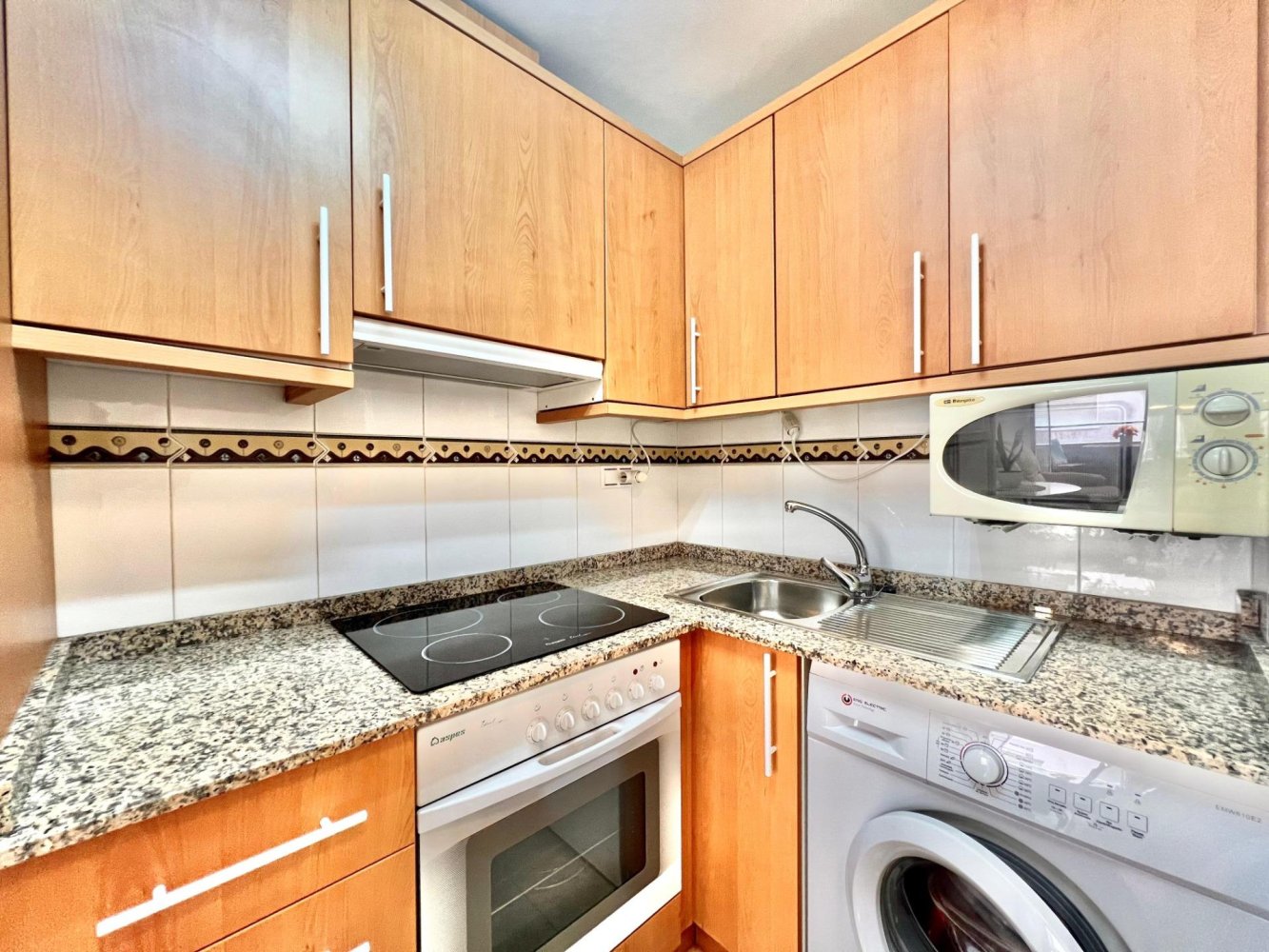 Apartament w Torrevieja, Alicante, Hiszpania 2 sypialnie, 88 mkw. nr 198154