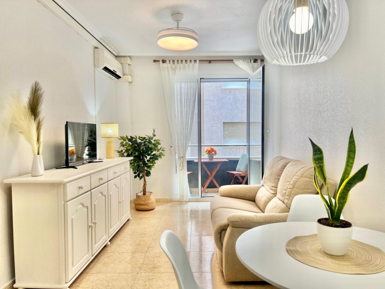 Apartament w Torrevieja, Alicante, Hiszpania 2 sypialnie, 88 mkw. nr 198154