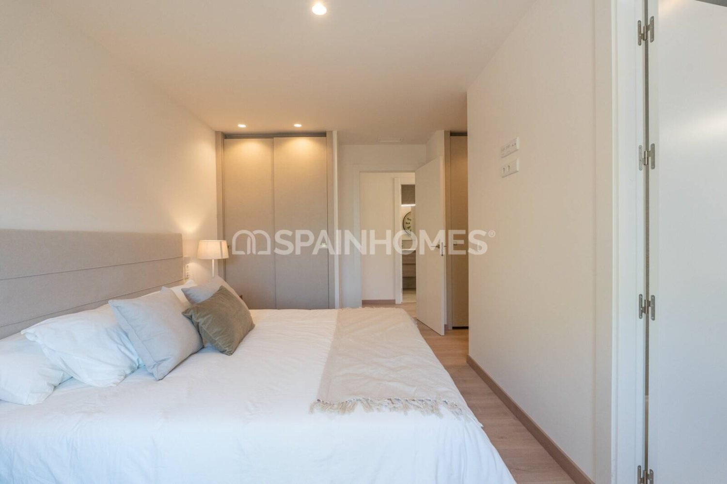 Apartament w Alicante, Hiszpania 2 sypialnie, 83 mkw. nr 120649