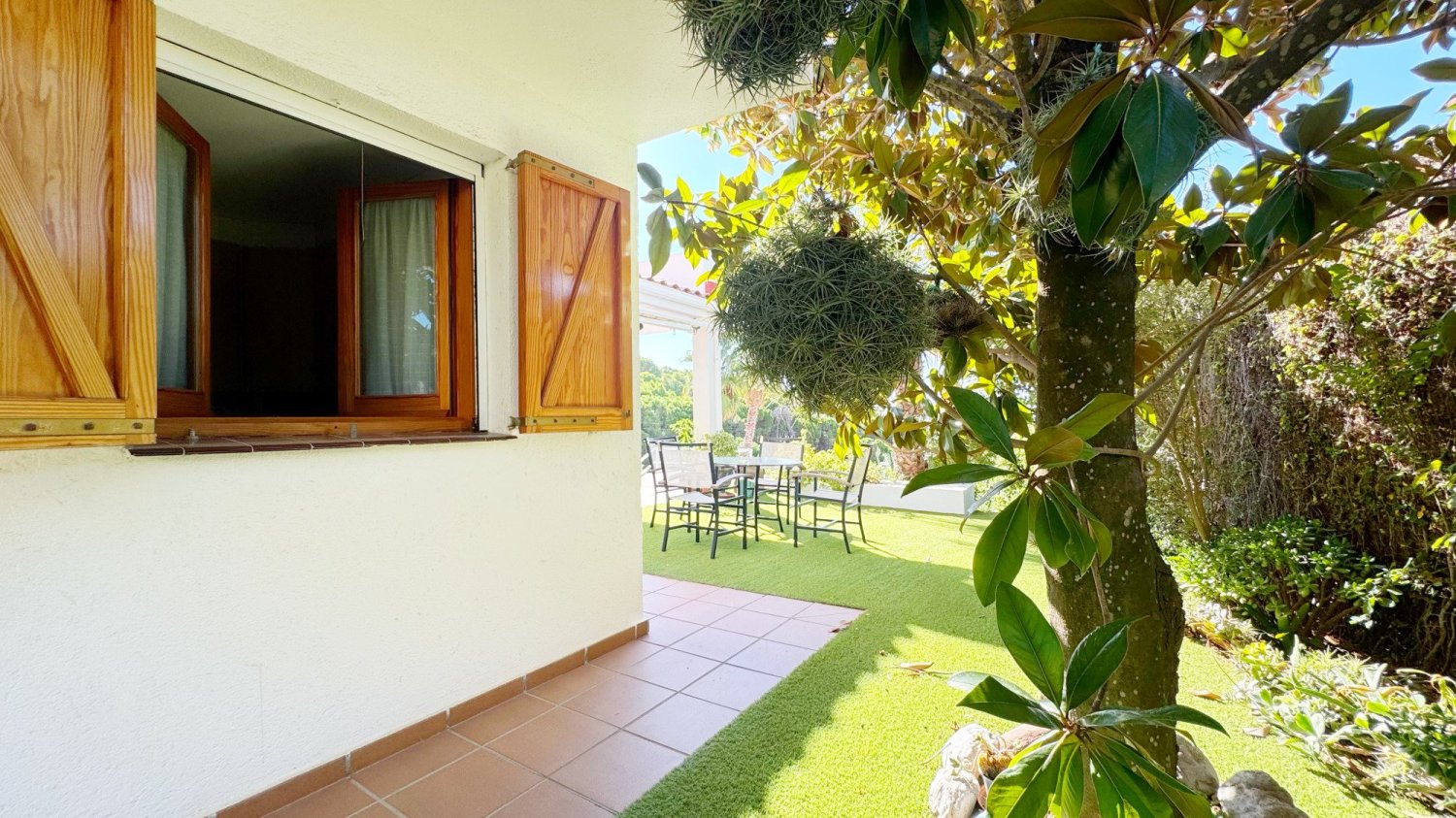 Villa in Lloret de Mar, Girona, Spain 5 bedrooms, 239 sq.m. No. 198792