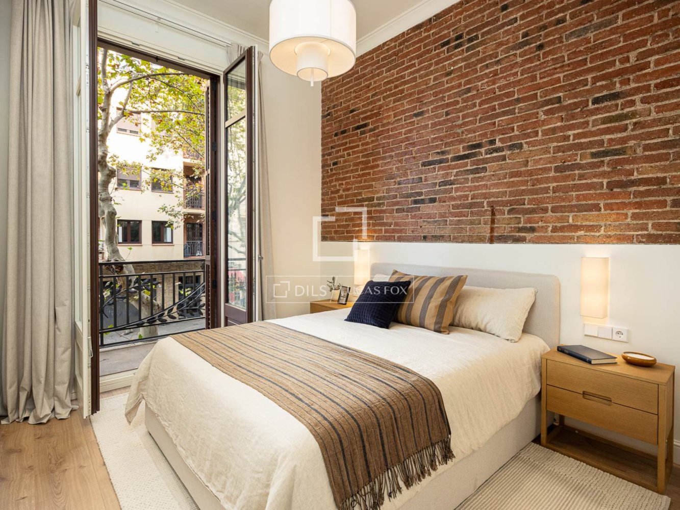 Wohnung in Barcelona, Spanien 3 Schlafzimmer, 122 m2 Nr. 199993