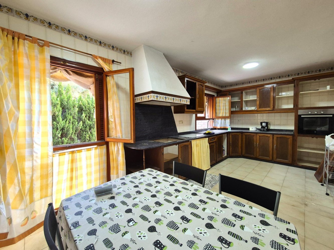 Hus i San Juan, Alicante, Spanien 4 sovrum, 360 kvm. Nr. 197047