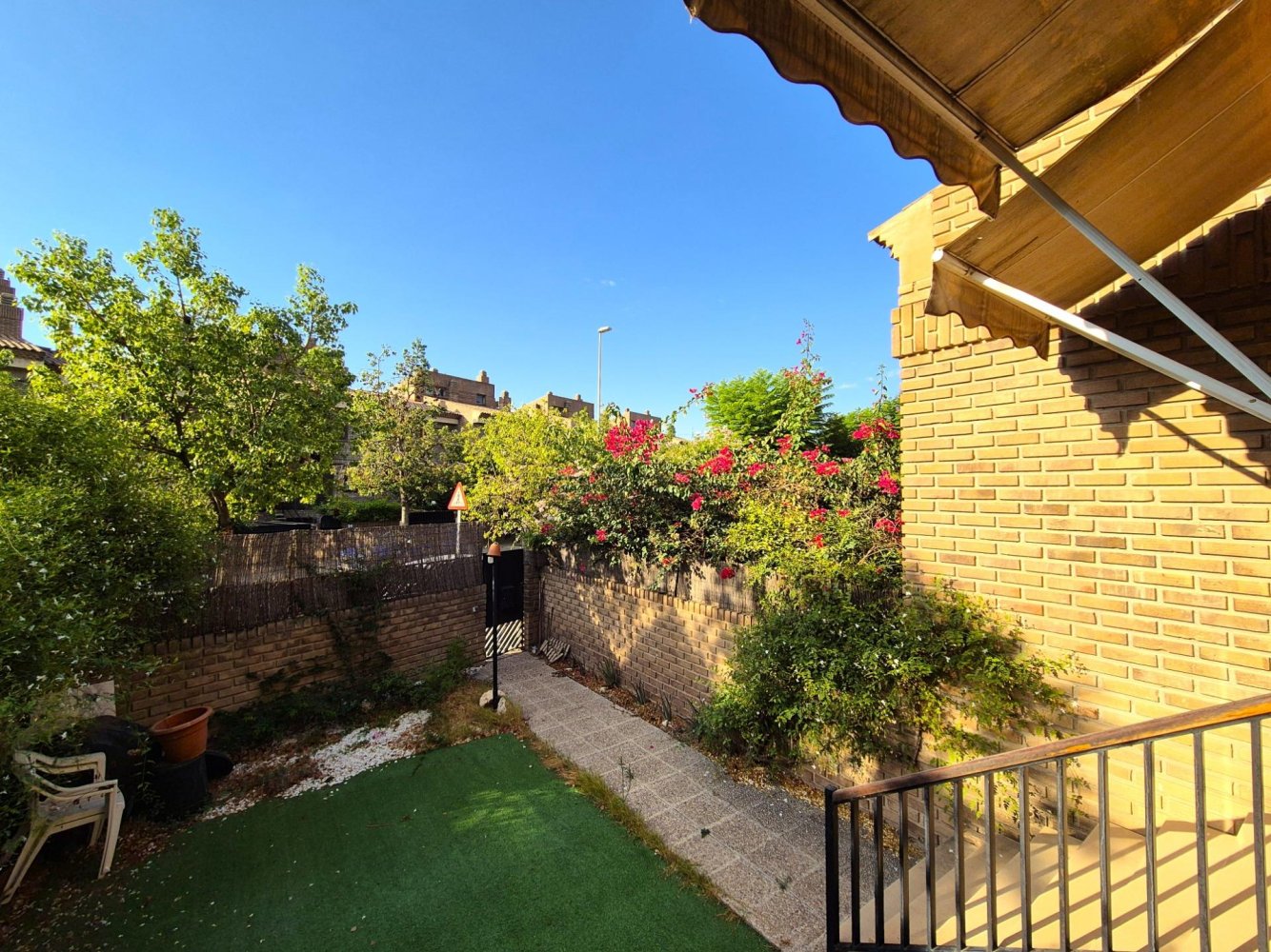 Hus i San Juan, Alicante, Spanien 4 sovrum, 360 kvm. Nr. 197047