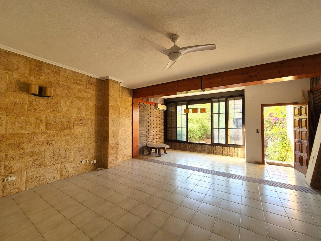 Hus i San Juan, Alicante, Spanien 4 sovrum, 360 kvm. Nr. 197047