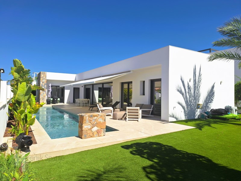 Villa in San Javier, Murcia, Spain 4 bedrooms, 165 sq.m. No. 197418