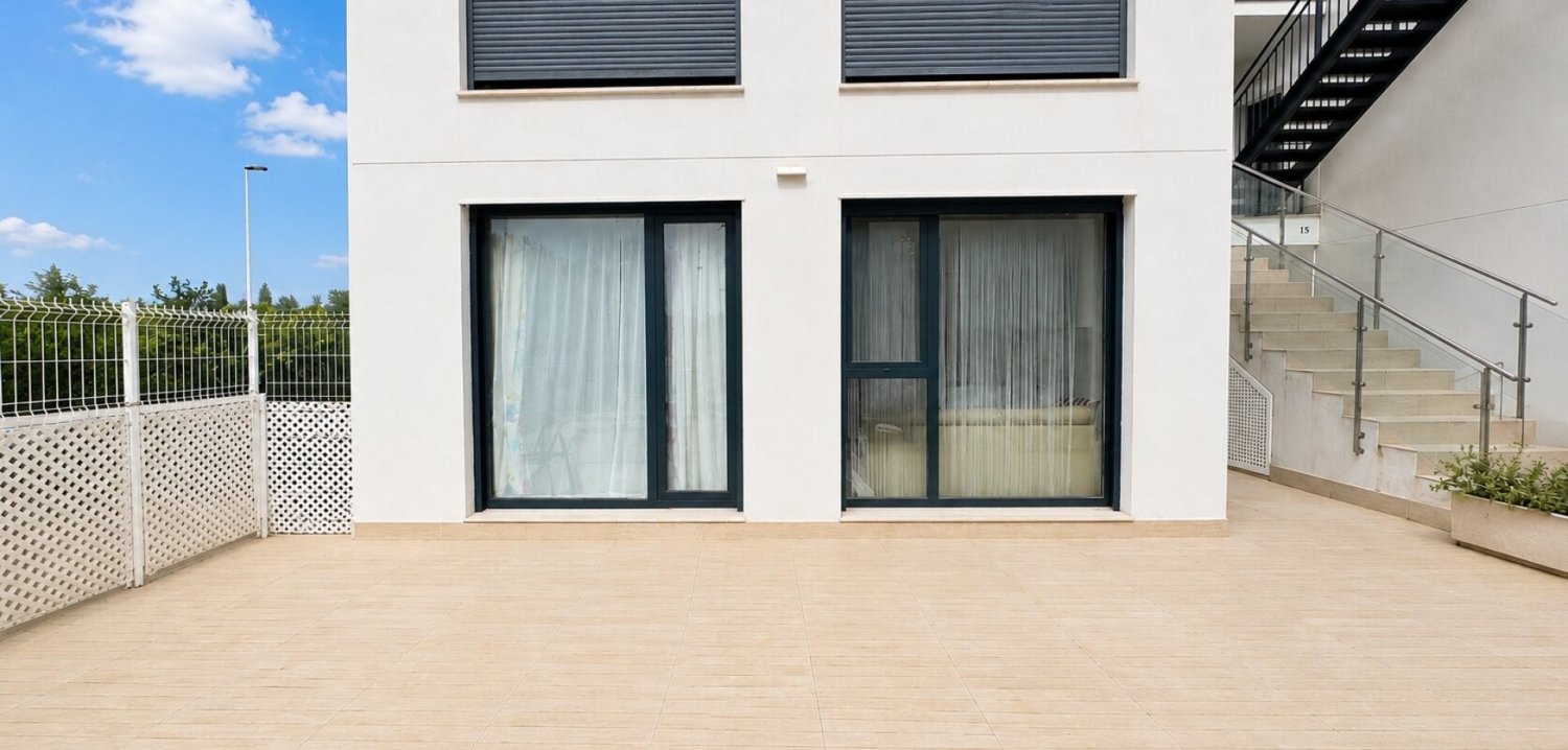 Apartment à Alicante, Espagne 3 chambres, 78 m2 No. 198022