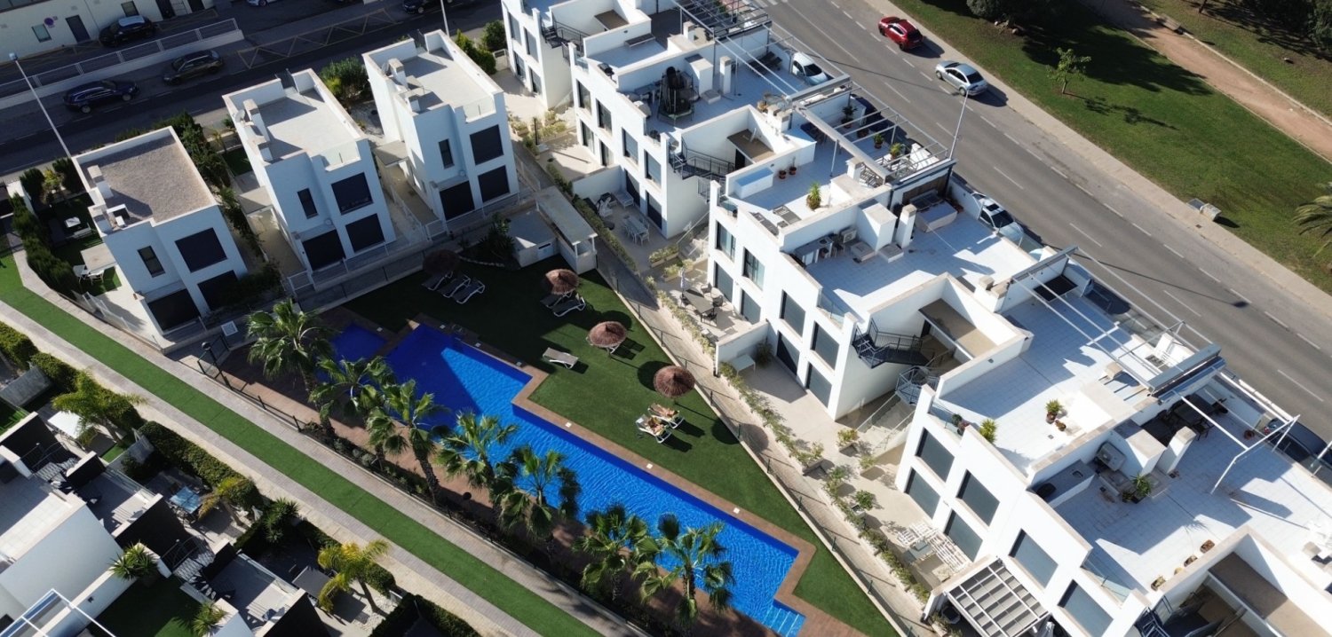 Apartment à Alicante, Espagne 3 chambres, 78 m2 No. 198022