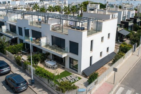 Apartment à Alicante, Espagne 3 chambres, 78 m2 No. 198022