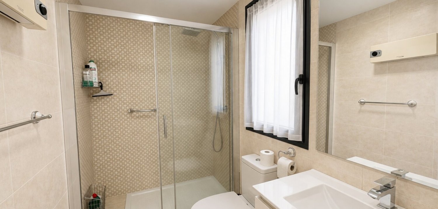 Apartment à Alicante, Espagne 3 chambres, 78 m2 No. 198022