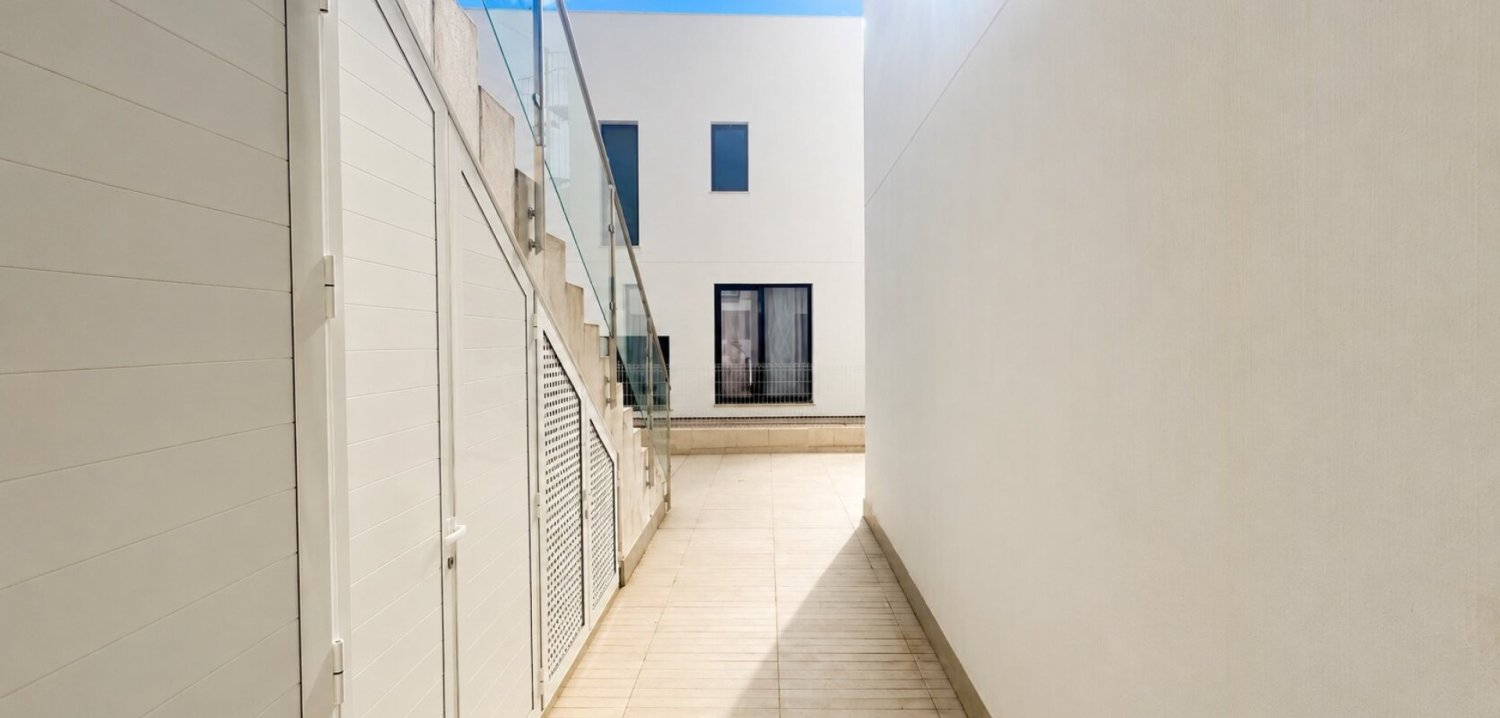 Apartment à Alicante, Espagne 3 chambres, 78 m2 No. 198022